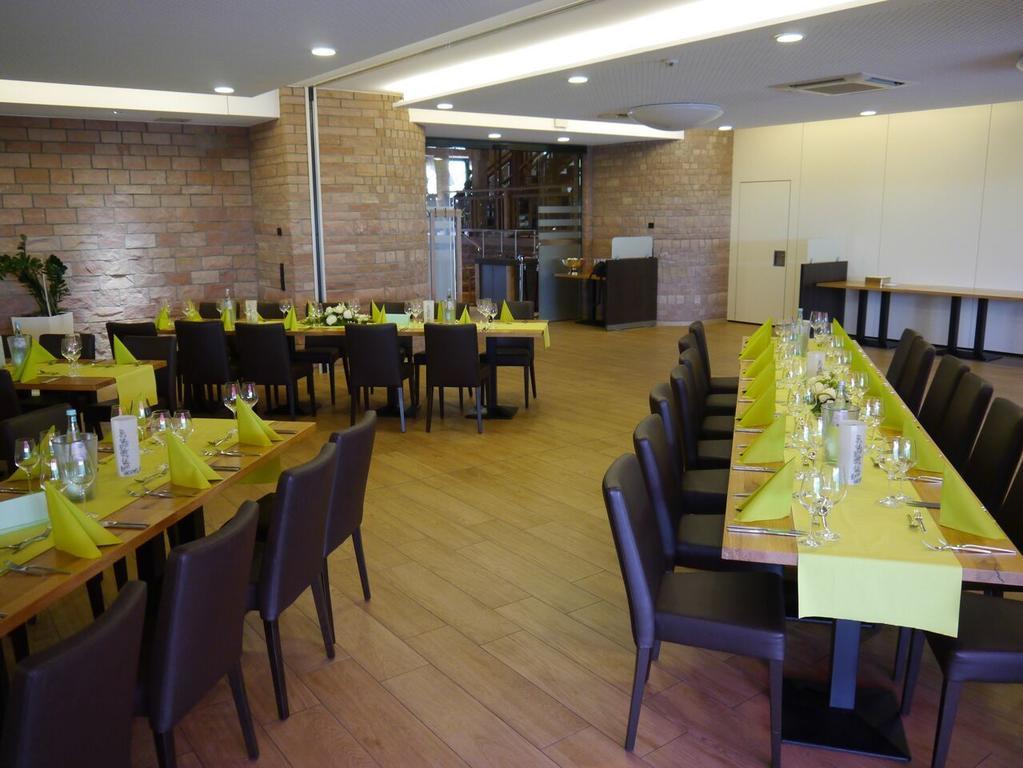 Sutter'S Landhaus Hotel Gensingen Ngoại thất bức ảnh