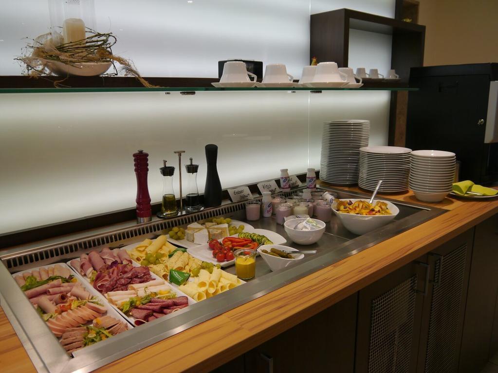 Sutter'S Landhaus Hotel Gensingen Ngoại thất bức ảnh