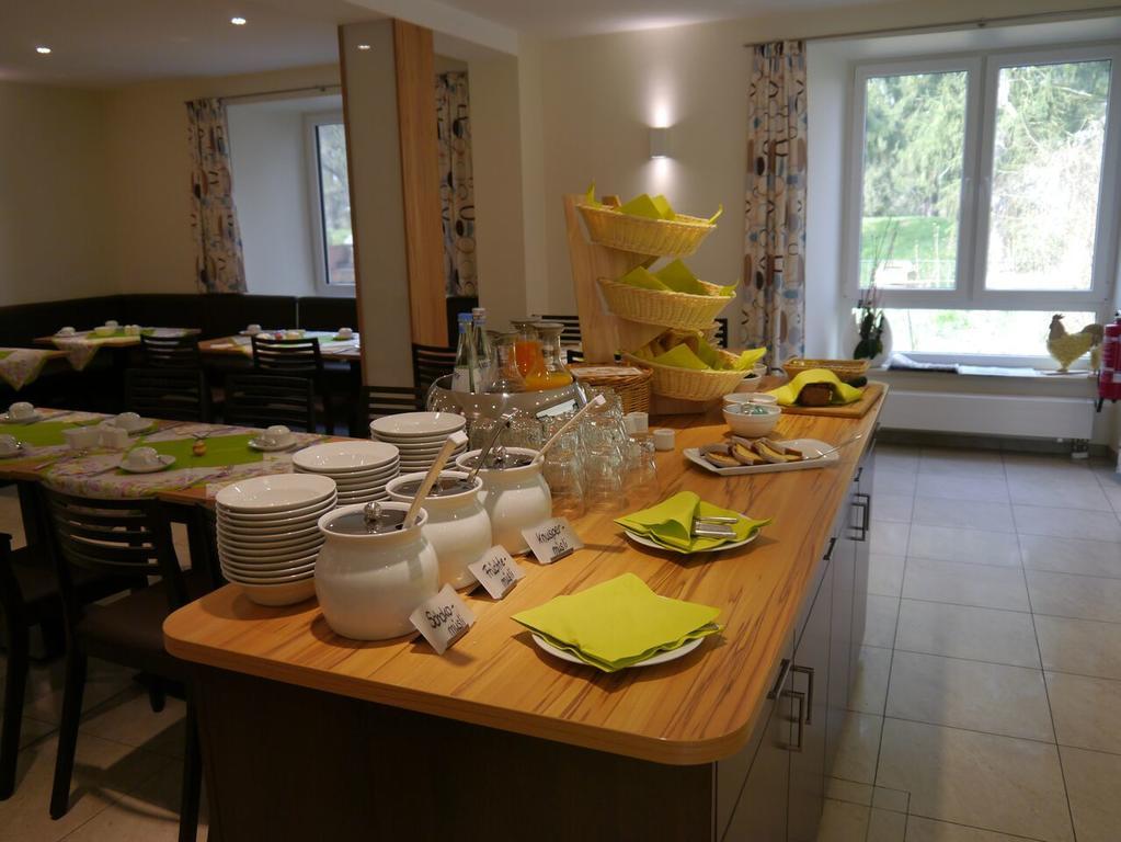 Sutter'S Landhaus Hotel Gensingen Ngoại thất bức ảnh
