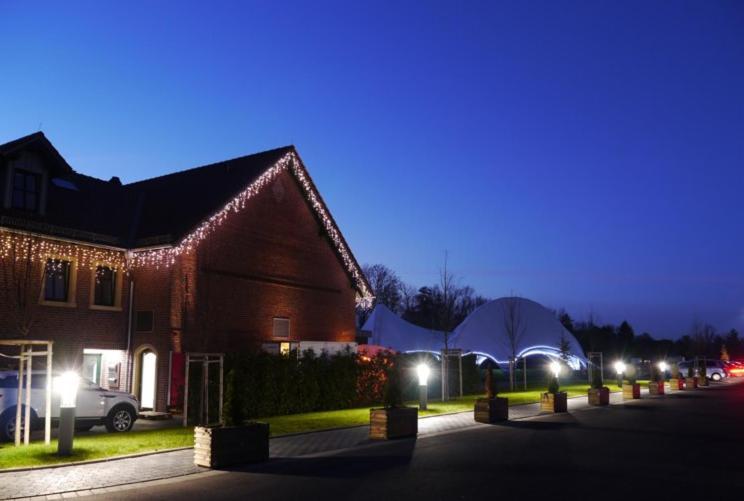 Sutter'S Landhaus Hotel Gensingen Ngoại thất bức ảnh